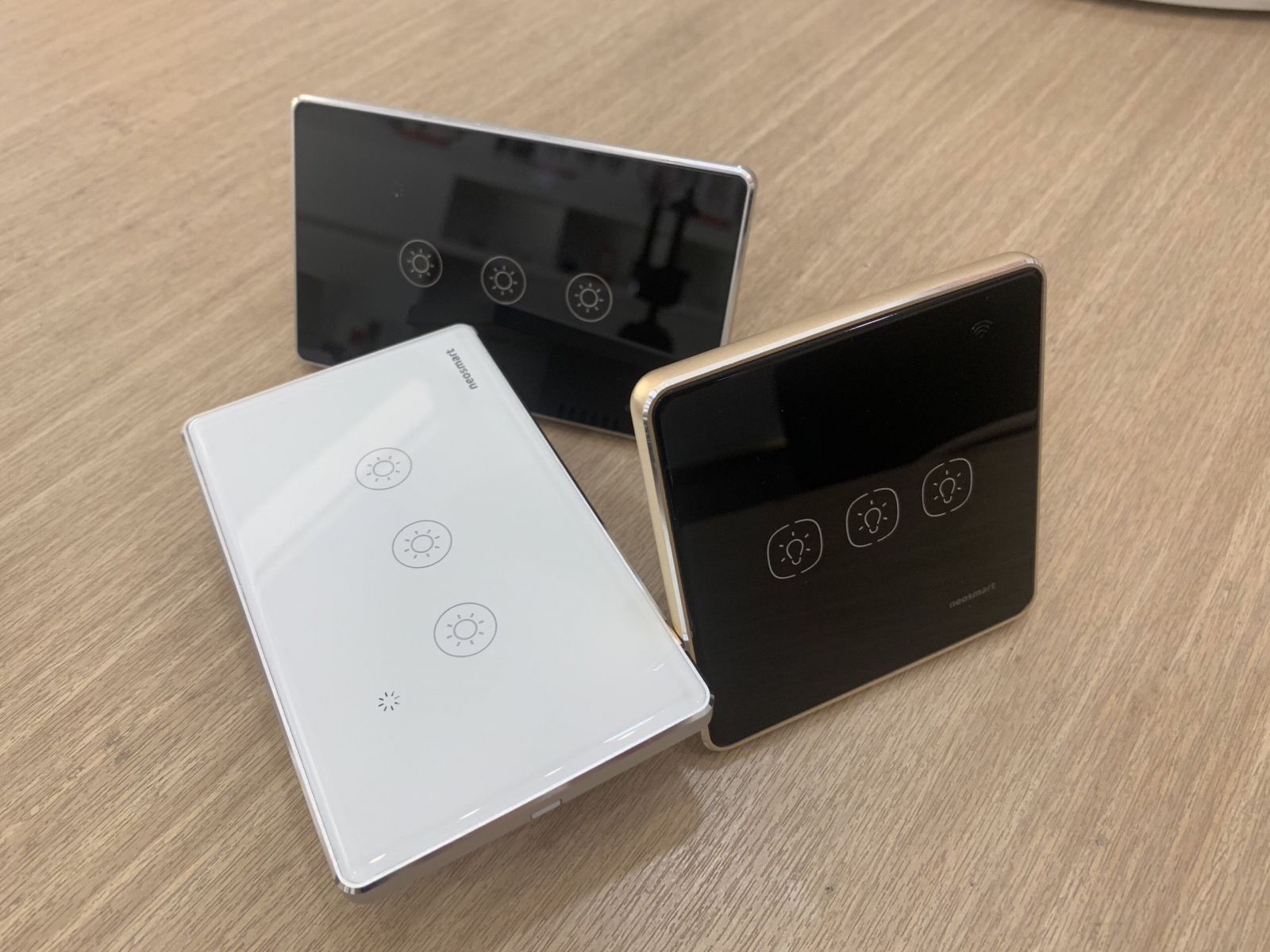 Smart switch Wifi / Zigbee bo viền 2 Gang - neoSSW2